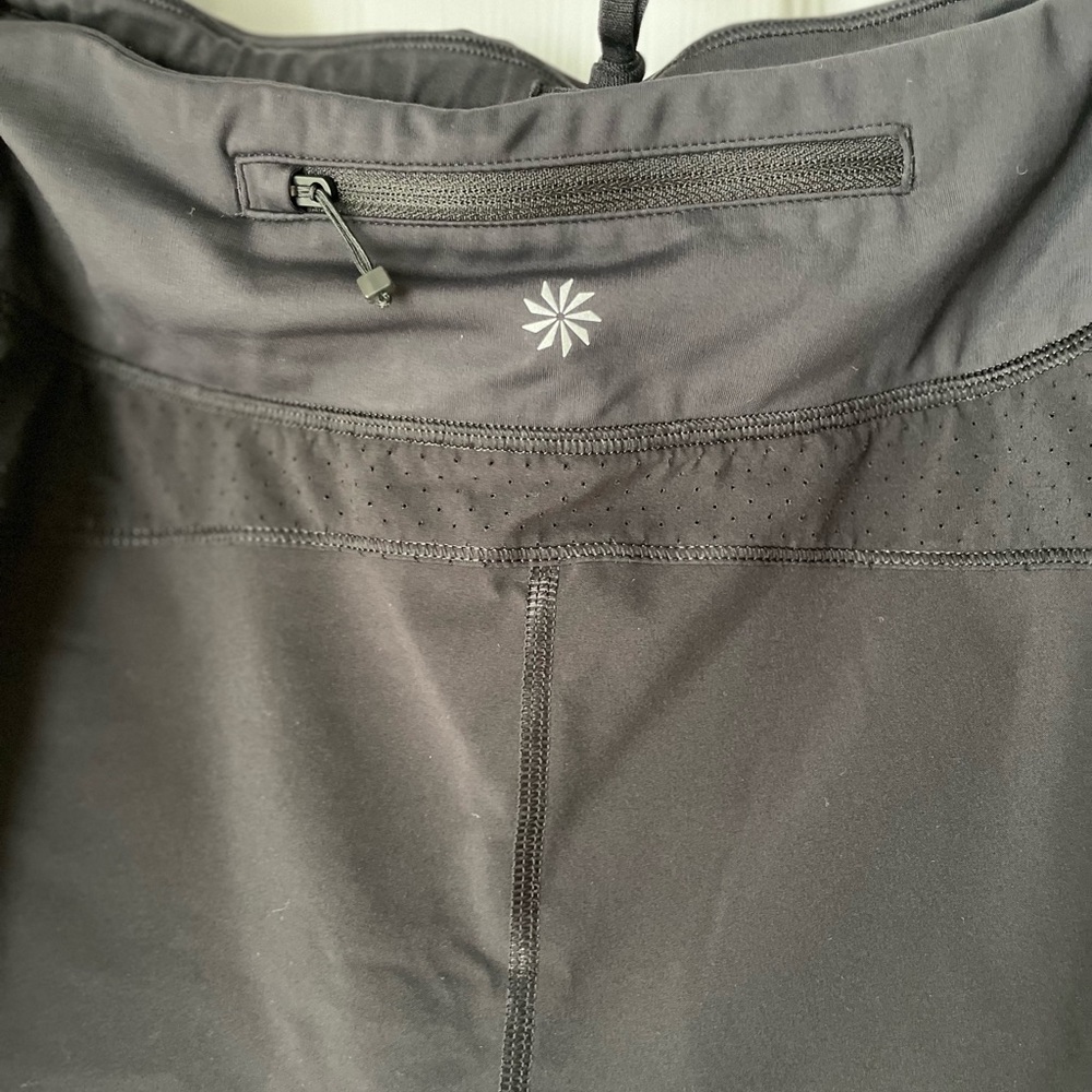 Athleta Run With It shorts